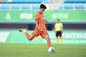 终迎中超首秀！19岁彭啸本赛季中乙三场梅开二度，包括任意球点球