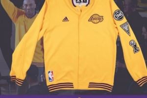 意义非凡！科比退役之战热身服拍出33.6万美元高价！