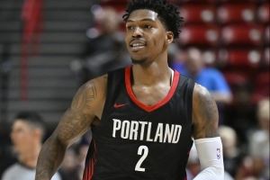 你头铁担责任！凯莱布·乐福12中1&三分7中0拿5分 正负值-20